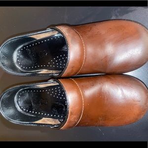 Dansko clogs size 36